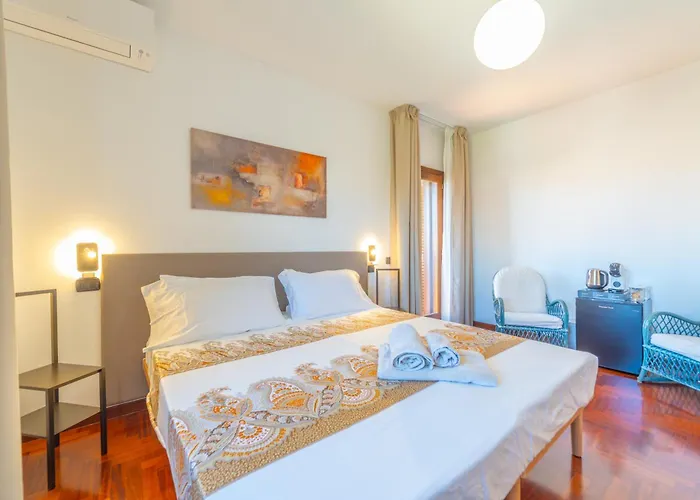 Garden Park Πανσιόν *