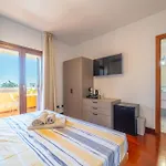 Guest house Garden Park 3*