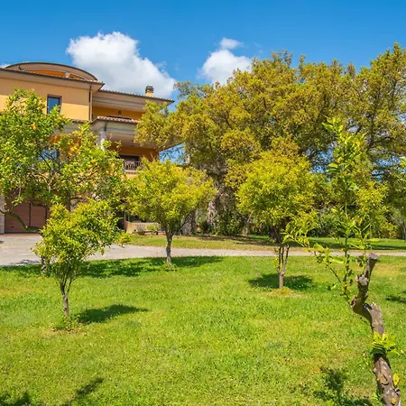 Garden Park Guest house 3*