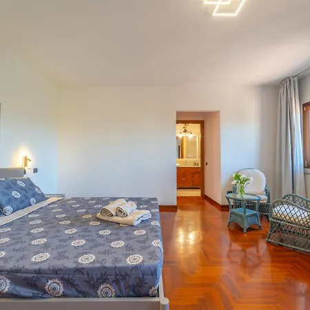 Garden Park Guest house *